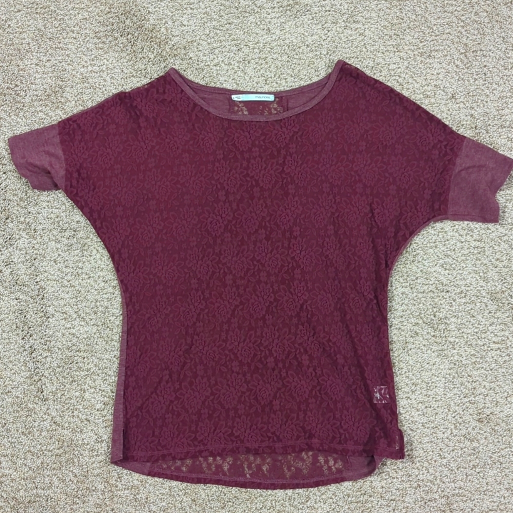 Maurices Lace Shirt Size Small
